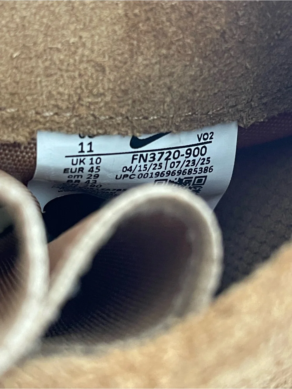 Size 11 - Nike SFB B2 Tactical Outdoor Boots Coyote Brown FN3720-900 Men’s NEW